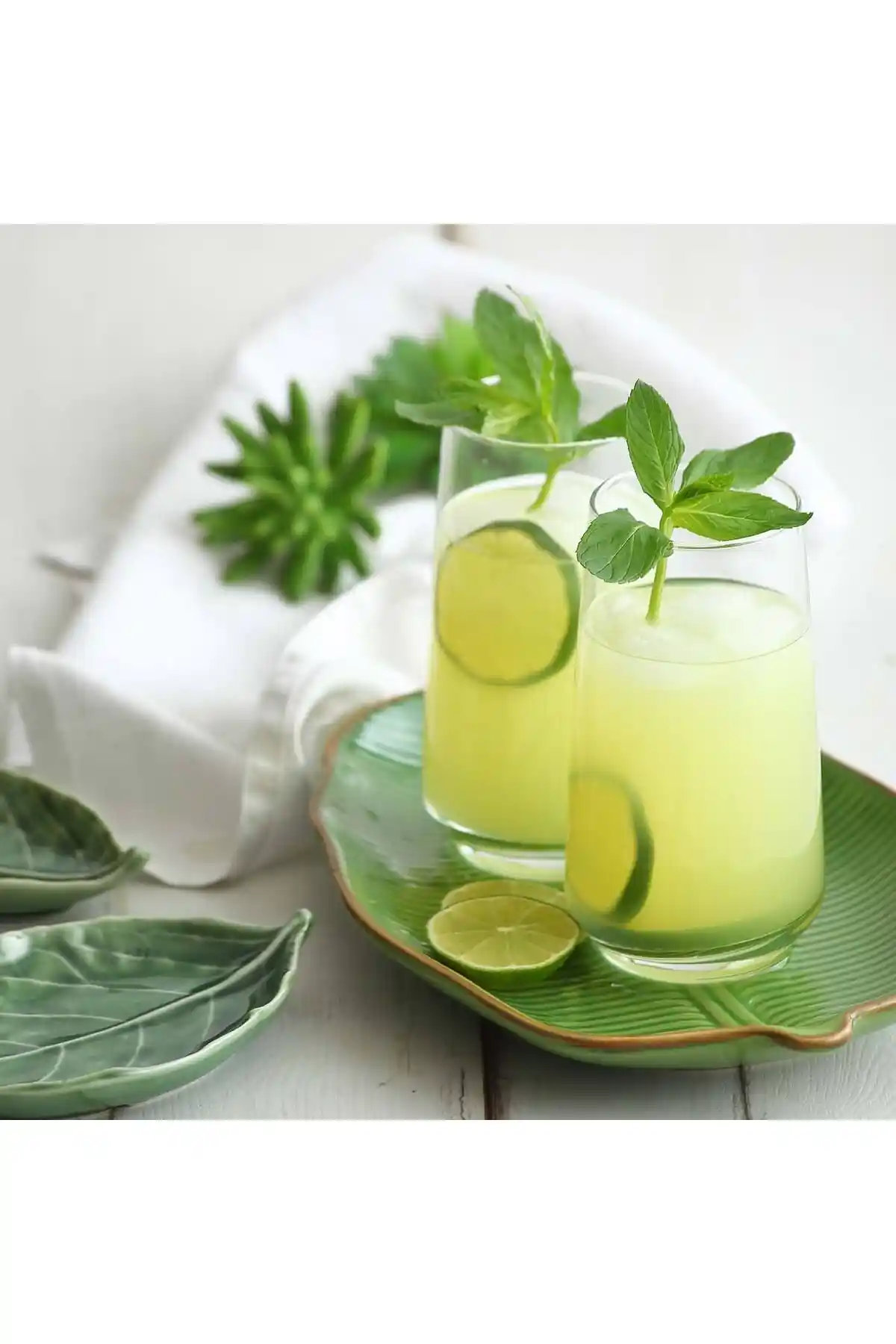 LAV Lal 6'lı Meşrubat Bardağı: Şık ve Pratik Cam Bardak Seti