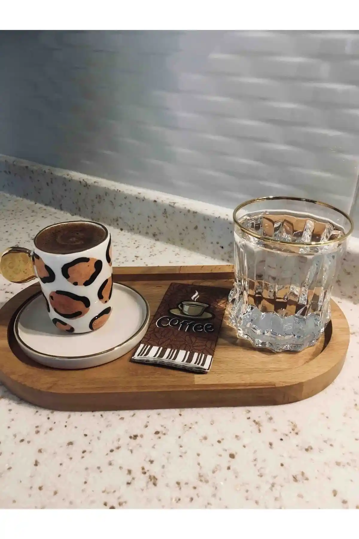 MİEN Else Ahşap Çok Amaçlı Sunum Standı Estetik ve Dayanıklı Tasarım