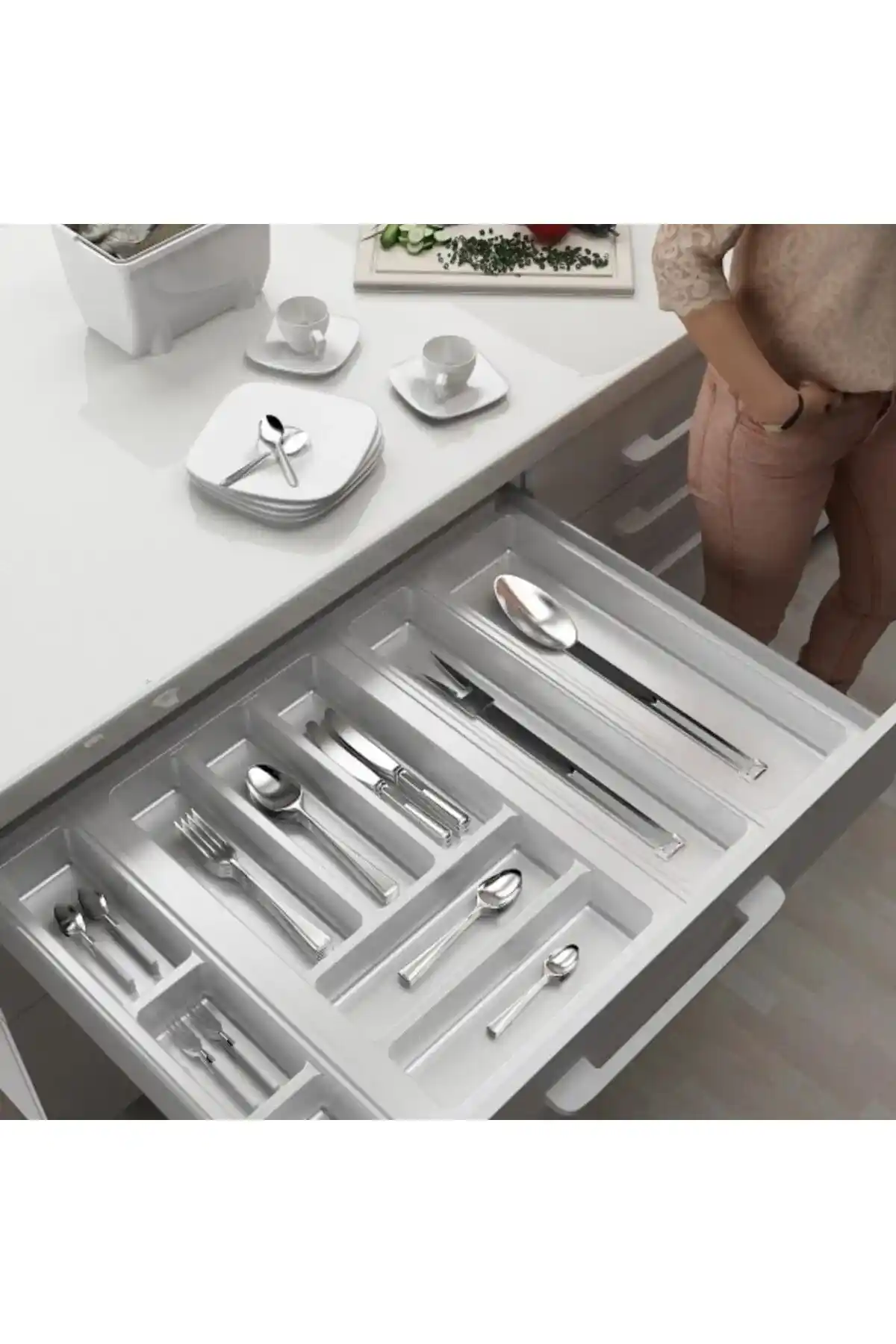 Mutfak Çekmeceleri İçin En İyi Kaşıklık ve Düzenleme Çözümleri Karşılaştırması