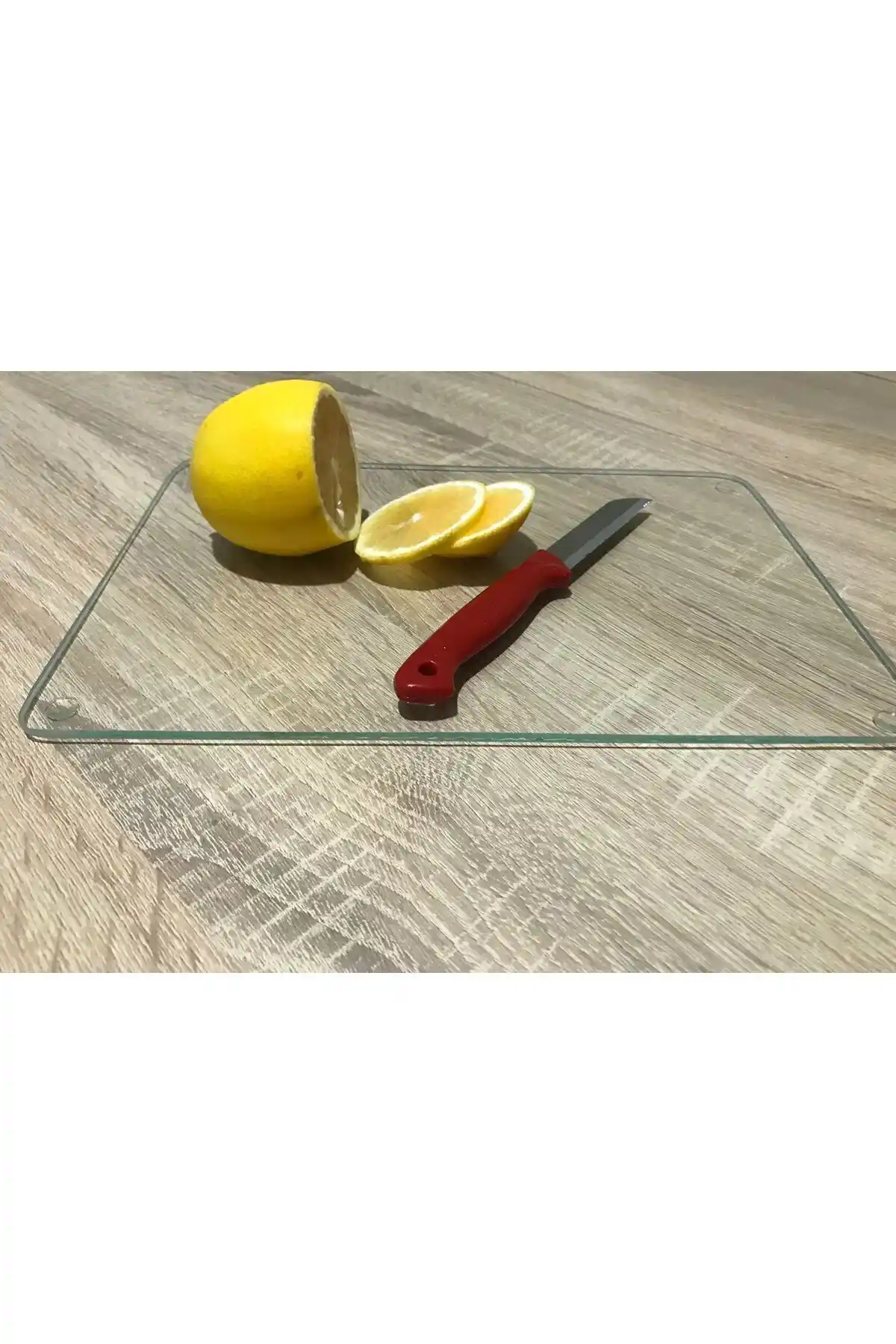 Mutfakta Cam Kesme Tahtaları Karşılaştırması: EFİRAZ ve vipgross Ürünleri