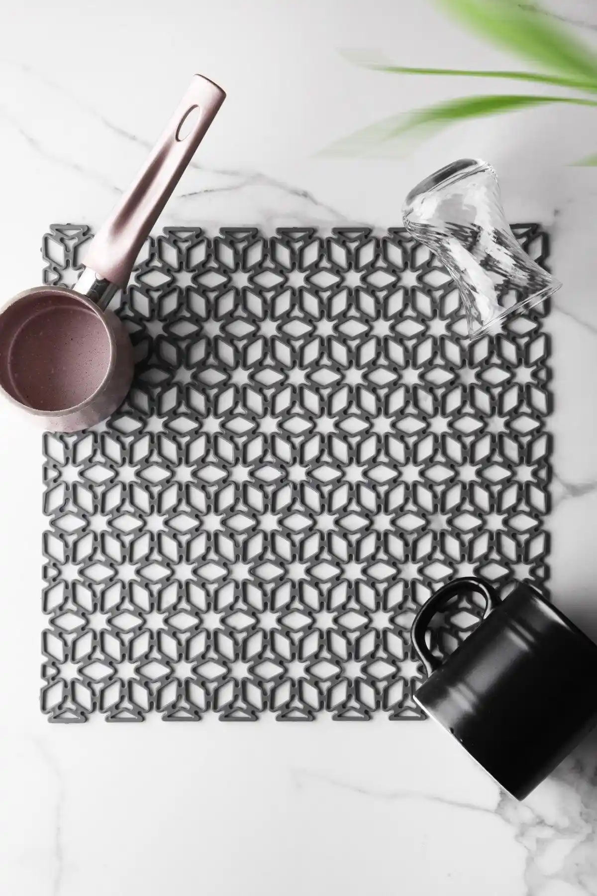 Nandy Home Gri Lavabo Matı Modern ve Dayanıklı Mutfak Aksesuarı 30x30 cm