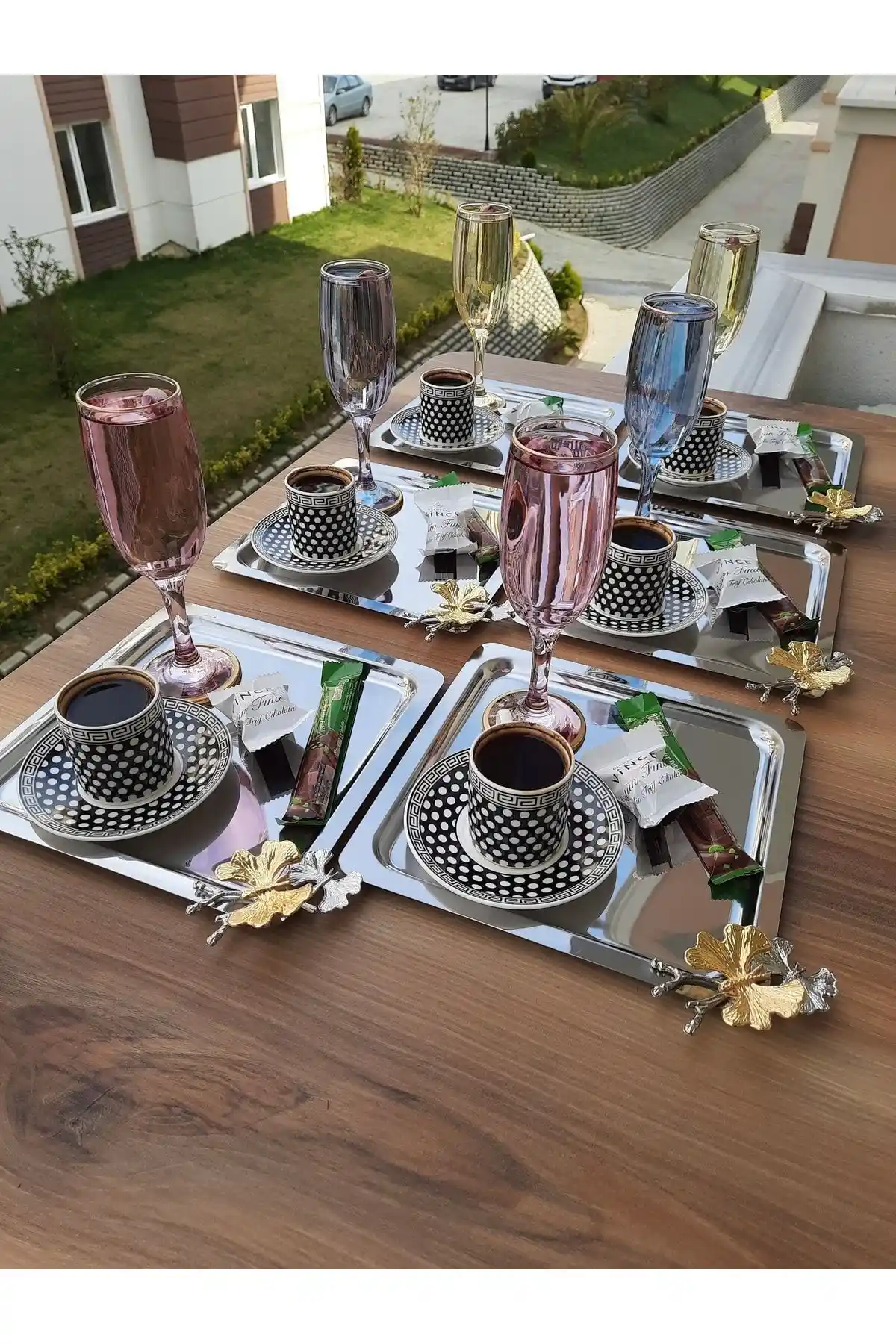 Paslanmaz Çelik Kare 6’lı Sunum Tepsisi Modern ve Dayanıklı Tasarım