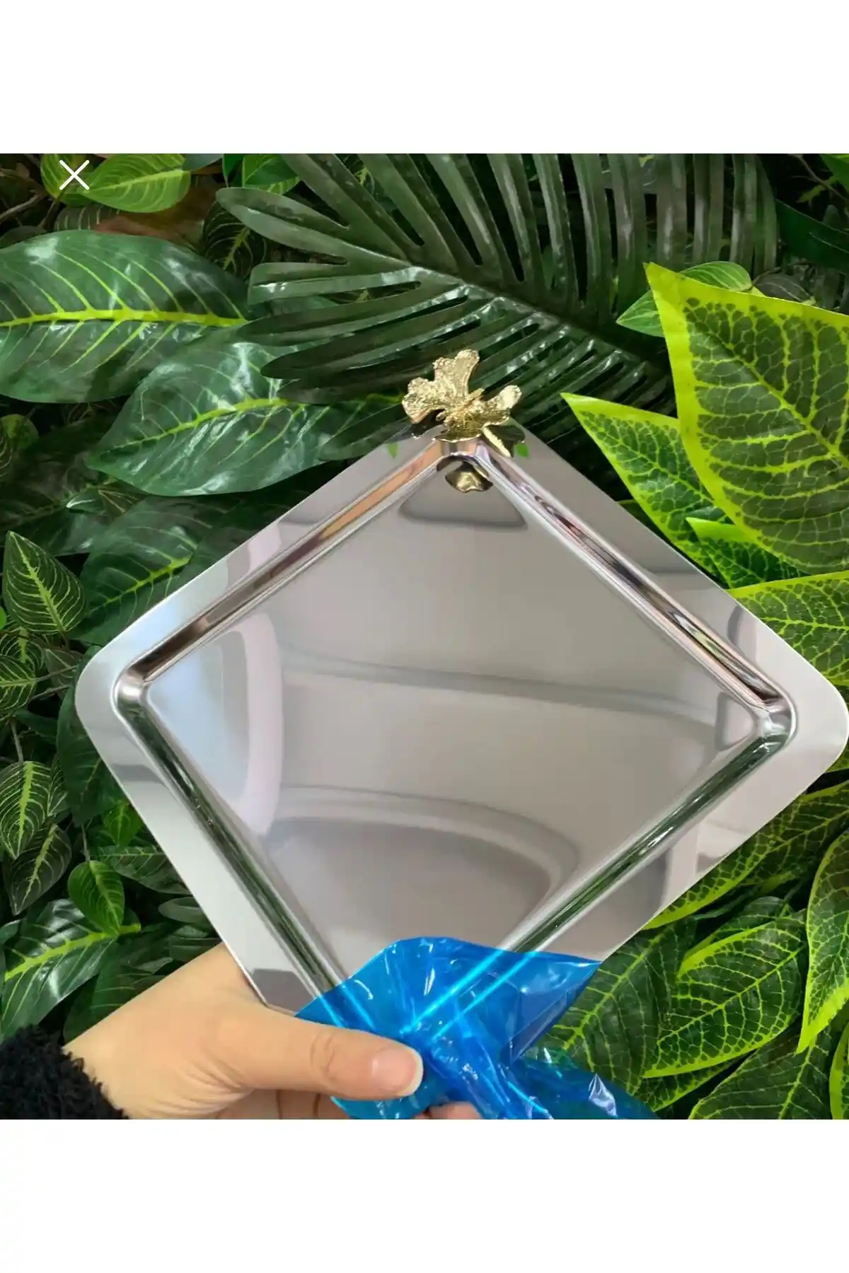 Paslanmaz Çelik Kare Sunum Tepsisi Sarı Kelebek Detaylarıyla Modern ve Şık Tasarım