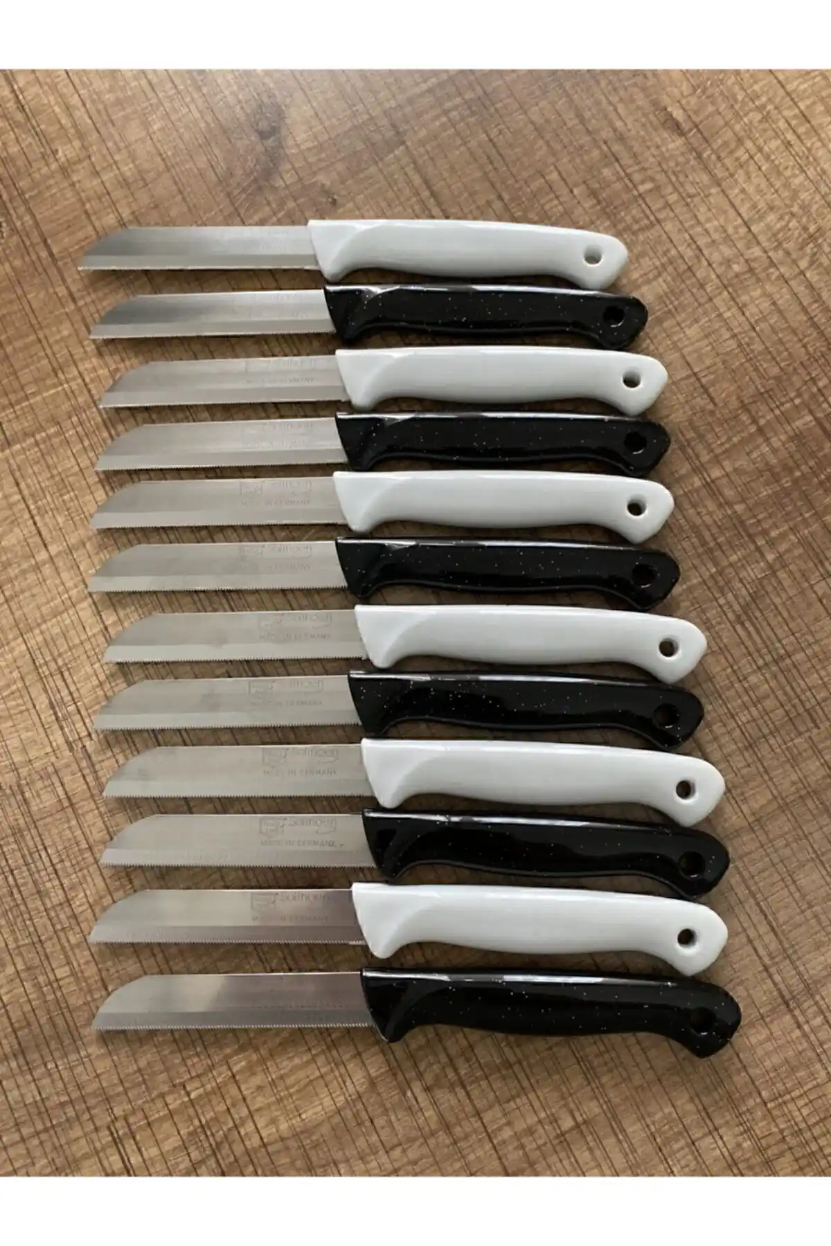 Solingen Marka 12'li Siyah-Beyaz Meyve Bıçağı Seti Yüksek Kalite ve Estetik Tasarım