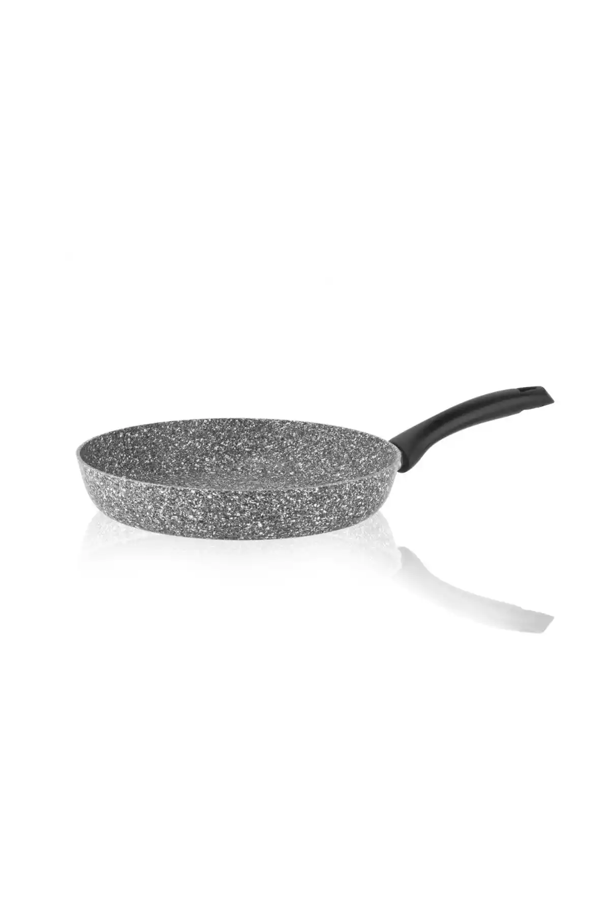 Taç Ultra Granit Tava Karşılaştırması: 32cm ve 30cm Modellerinin Özellikleri