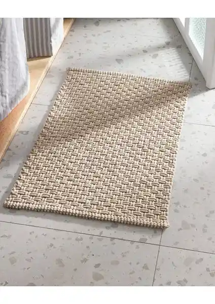 Madame Coco Najac ve Reflet Bubble Banyo Paspası Karşılaştırması ve Özellikleri