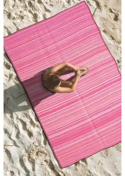 Konfor Halı Katlanabilir ve Savana 8813 Ürünlerinin Detaylı Karşılaştırması