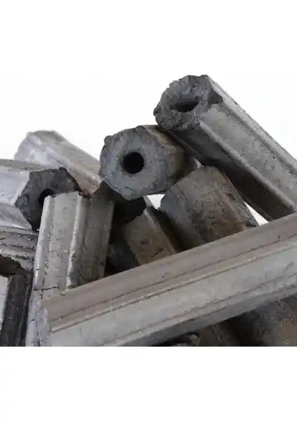 Kor Süper Briket Barbekü Mangal Kömürü 10 Kg Çevre Dostu Uzun Süreli Yanma Sağlar