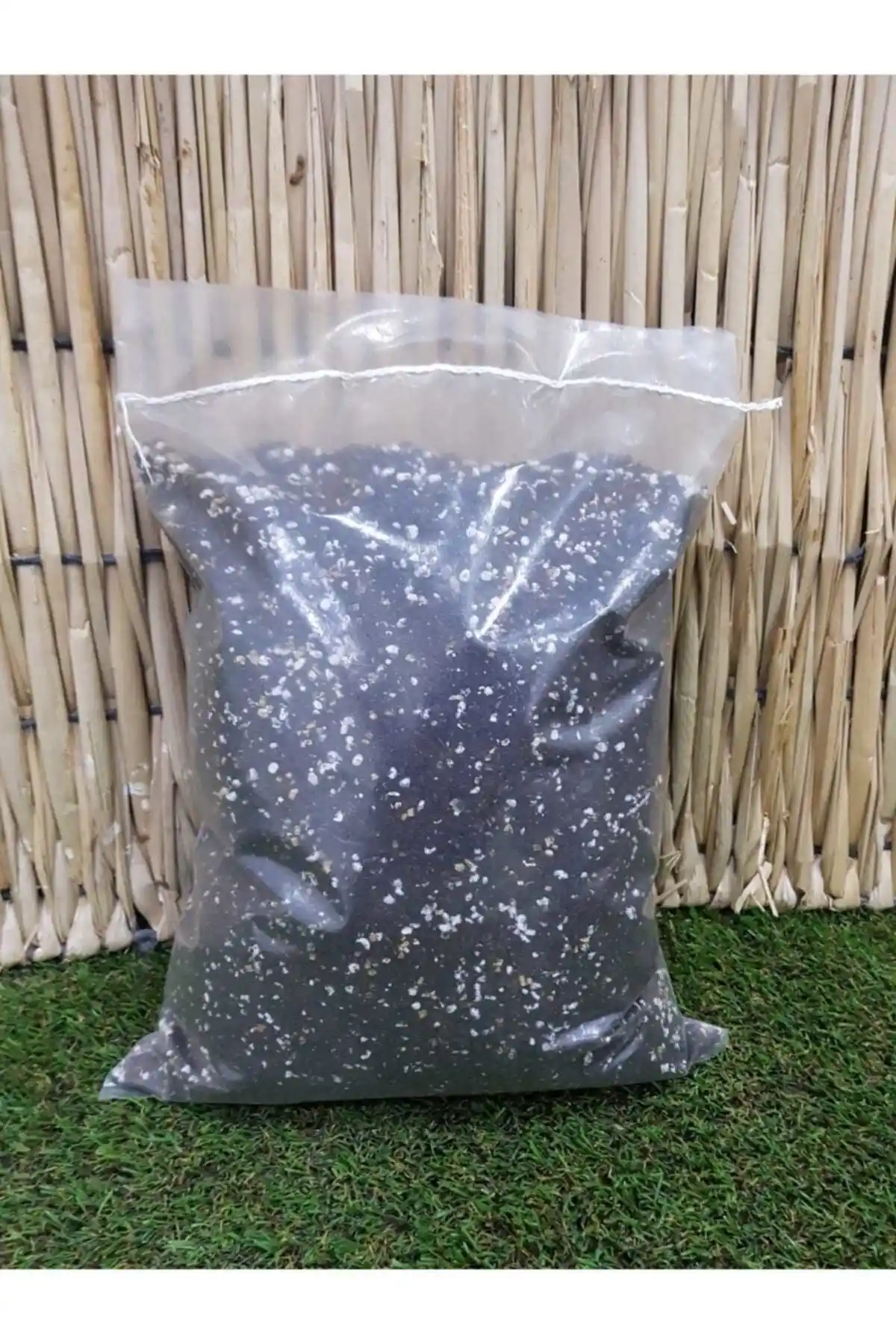 Ekodoğa Kaktüs Toprağı ve Ravza Çiçekçilik Toprağı Karşılaştırması