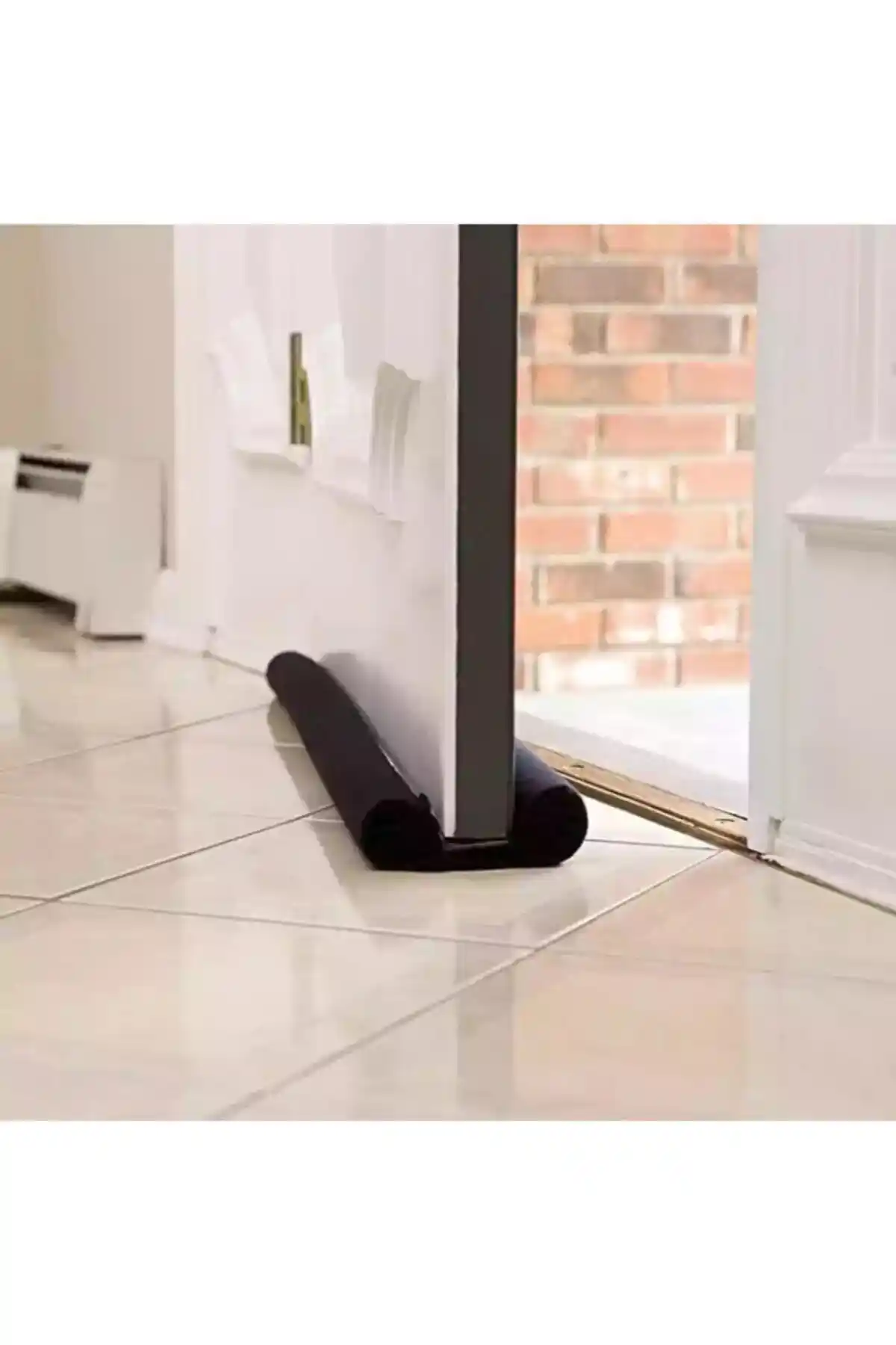 Kapı Altı Rüzgarlık Karşılaştırması: Arnee ve UYDEE Ürünlerinin Özellikleri ve Seçim Rehberi