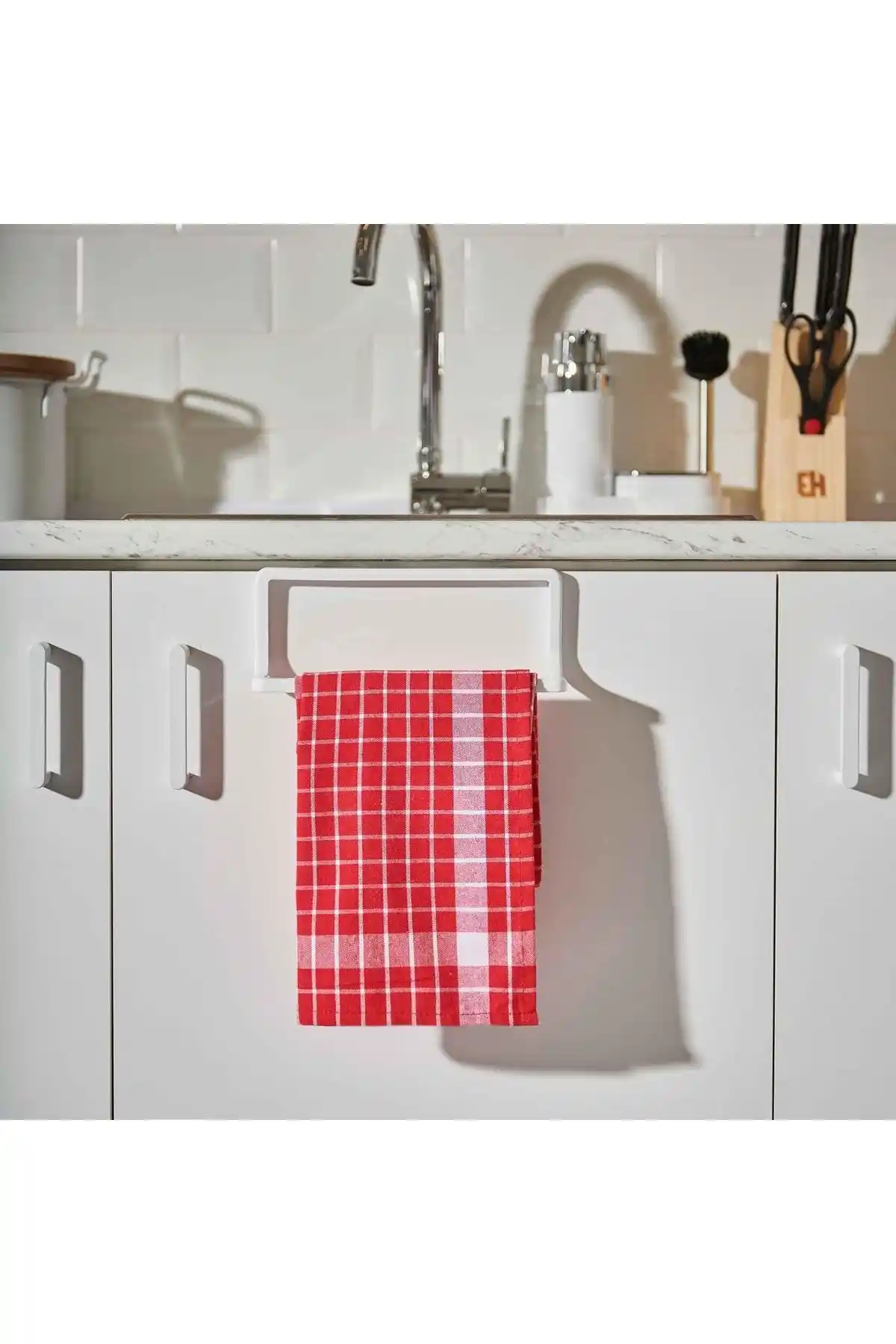 Prima Nova ve Risingmaber Havlu Askılıkları Karşılaştırması: Kullanıcı Yorumları ve Özellikler