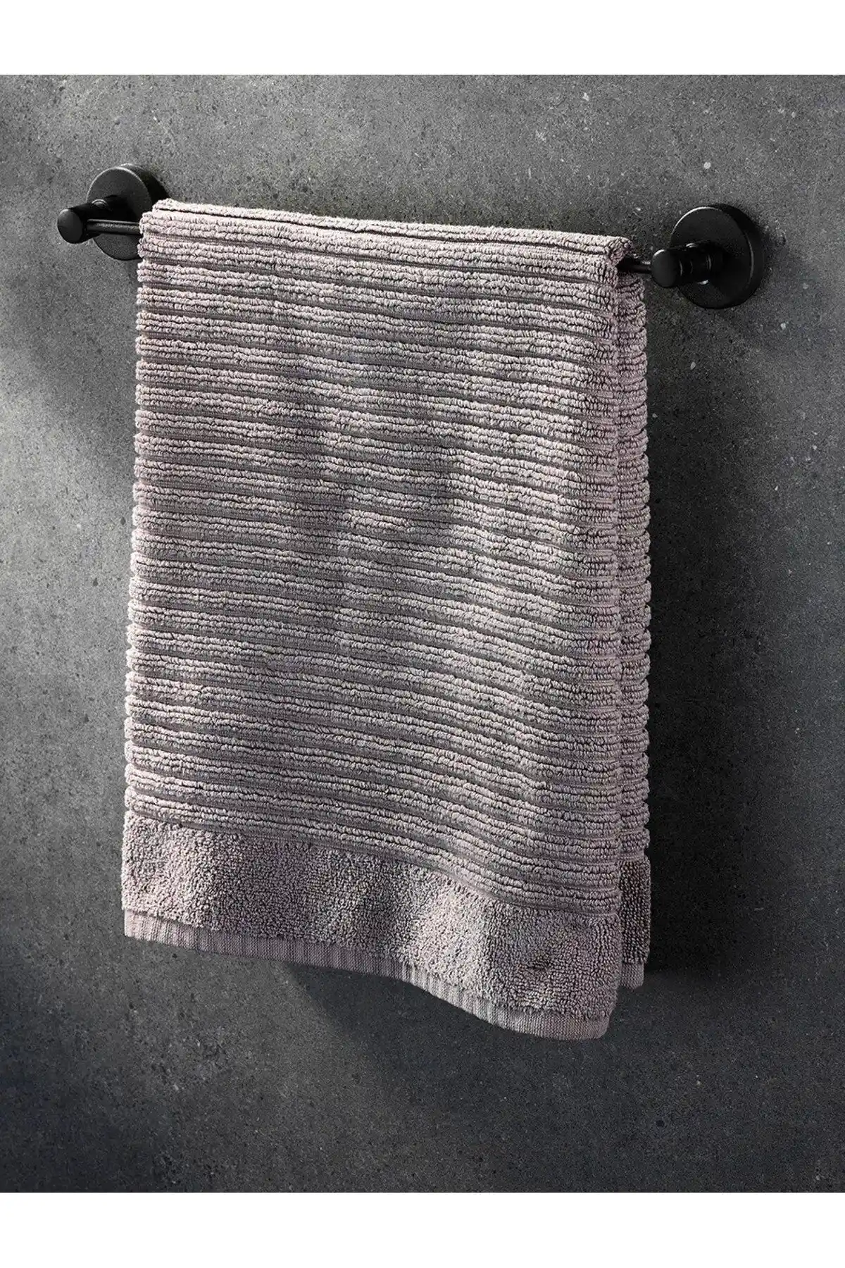 Sas Haus ve VİE HOUSE Havluluk Karşılaştırması: Hangi Ürün Sizin İçin Uygun