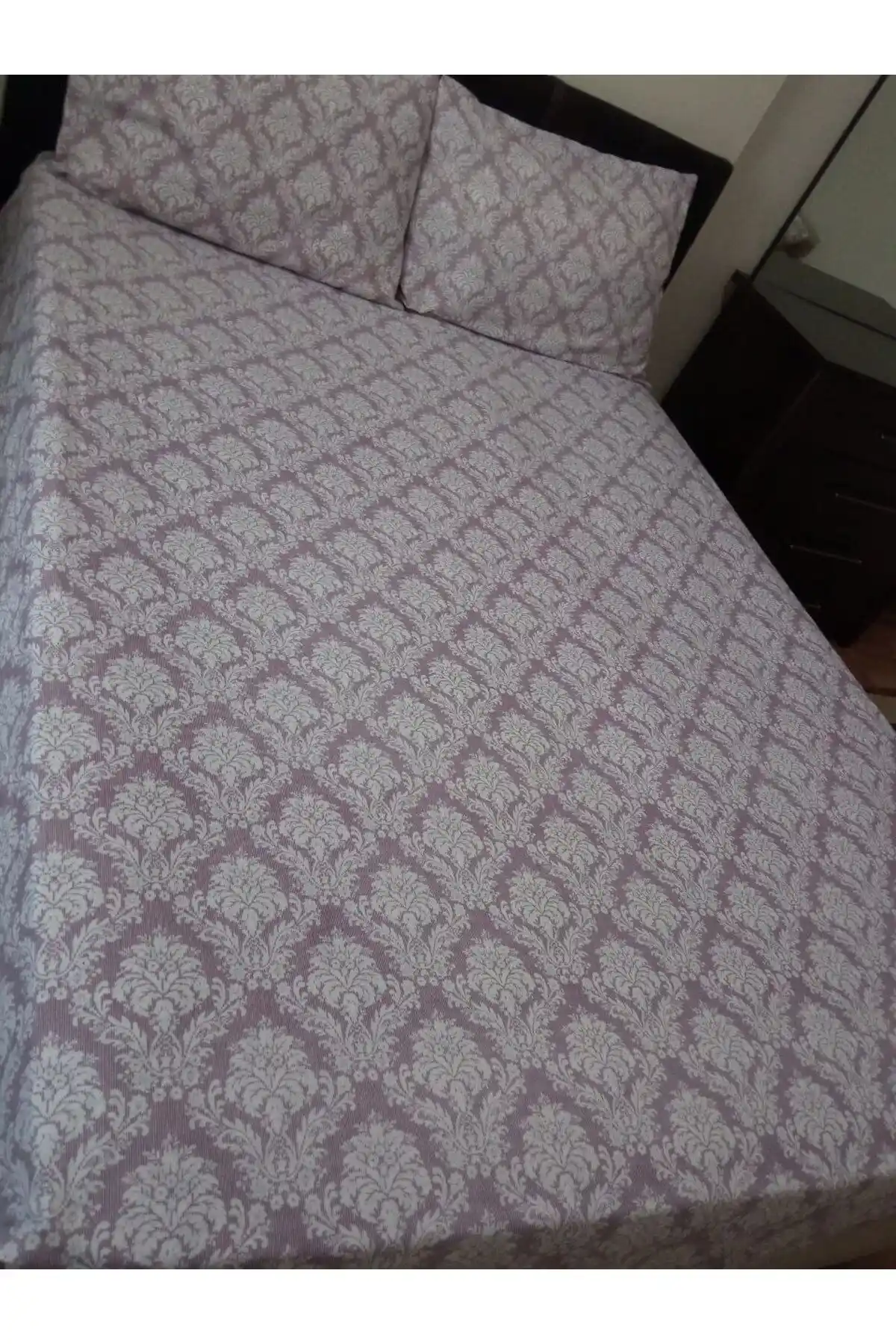 140x190 Lastikli Çarşaf ile Yatak Odası Dekorasyonunu Yeniden Canlandırma Rehberi