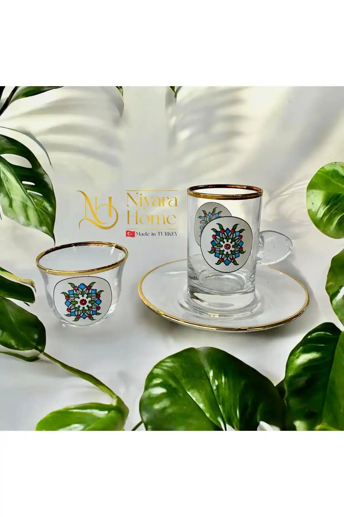 18 Parça Çay Kahve Setleri ile Ev Dekorasyonunda Zarafet ve Fonksiyonellik