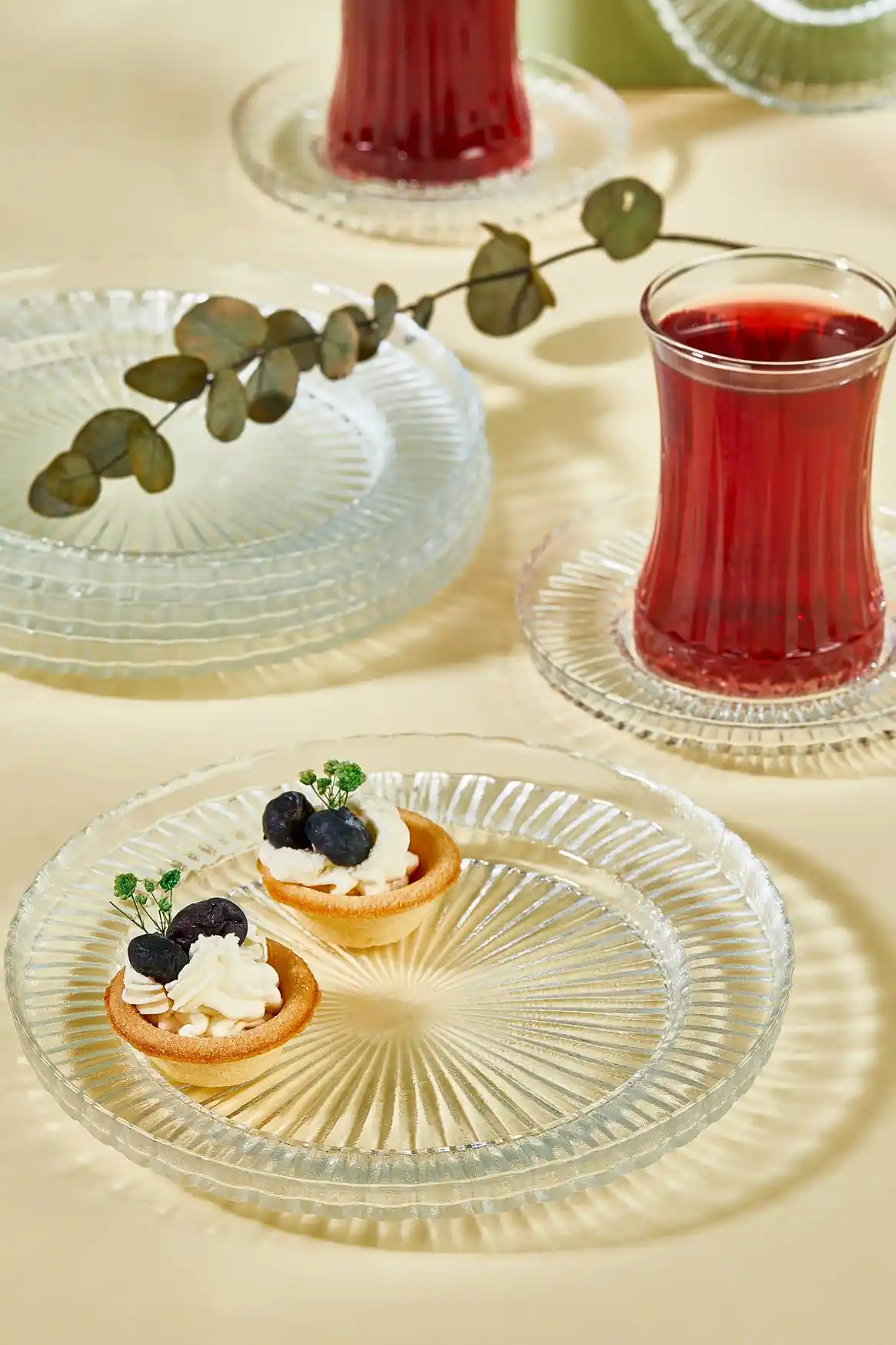 18 Parça Çay Setleri ile Ev Dekorasyonunda Zarafet ve Fonksiyonellik Sağlayın