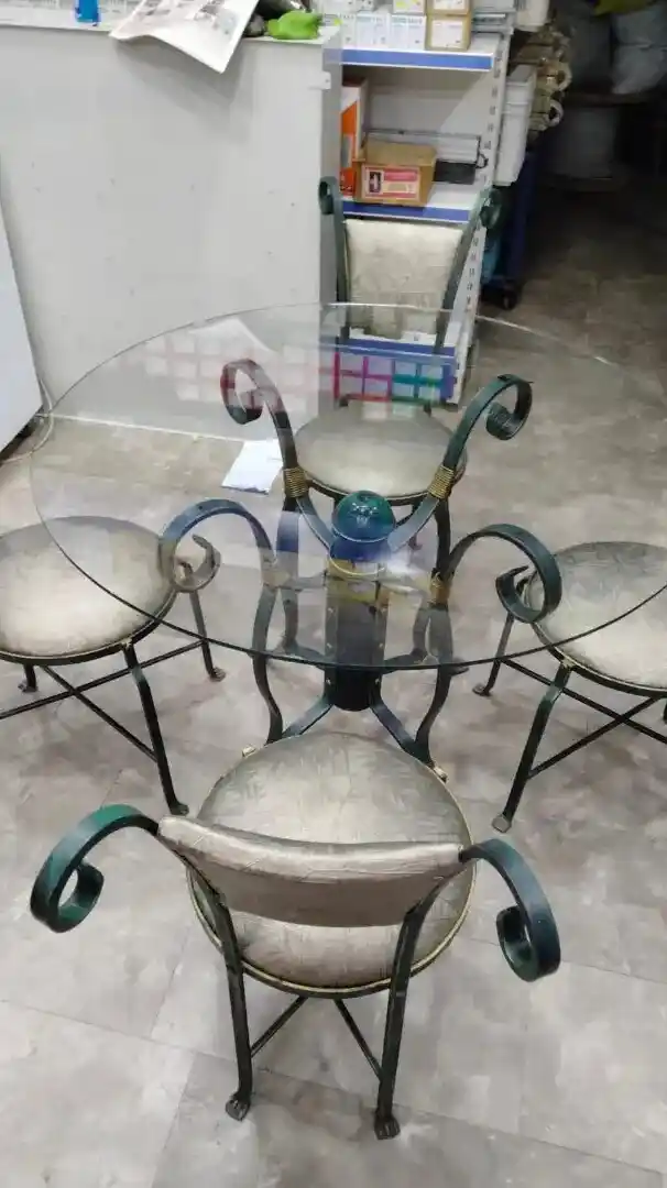 2.El Ferforje Masa Sandalye Setleri: Dayanıklı ve Şık Dekorasyon Çözümleri