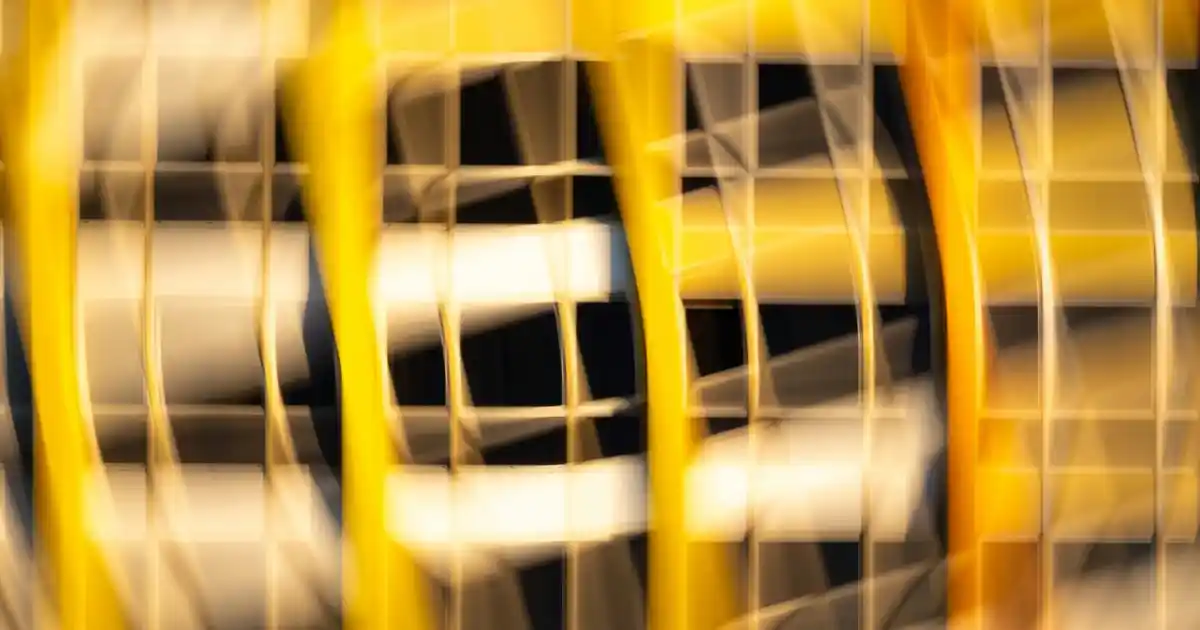 2 Kanat Fon Perde Fiyatları ve Dekorasyonda Yaratıcı Kullanım İpuçları