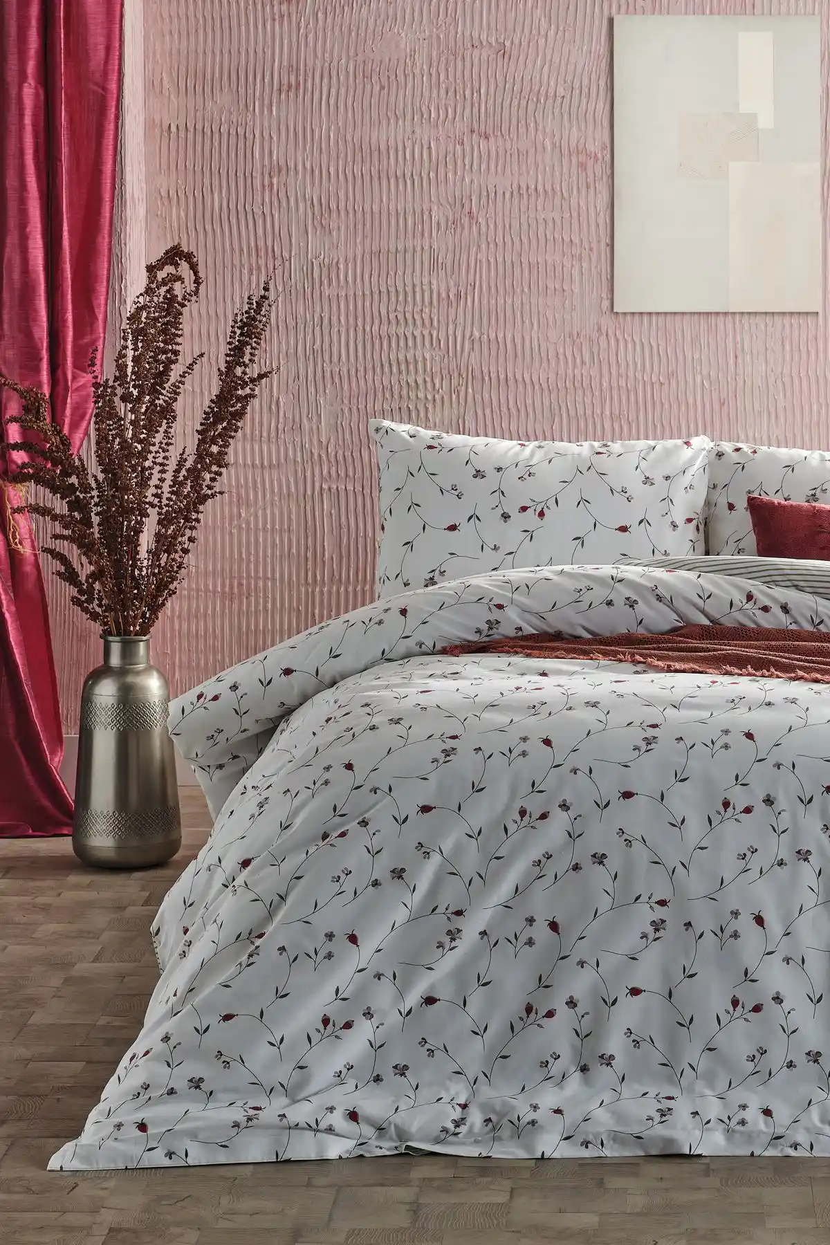 20x20 Nevresim Takımı ile Yatak Odası Dekorasyonunuzu Yenileyin ve Konforu Artırın