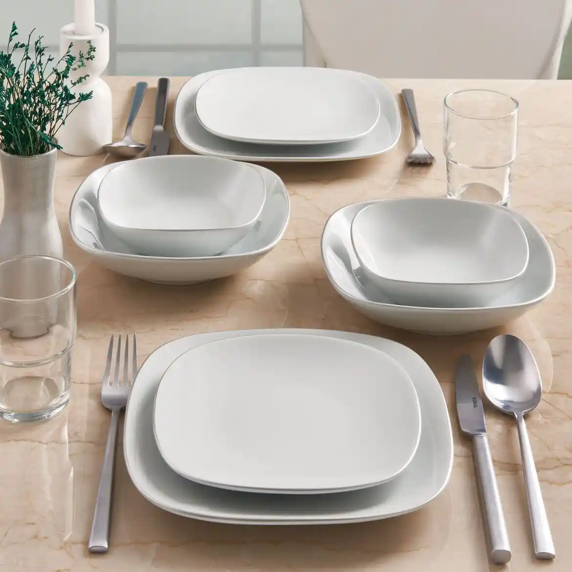 24 Kişilik Yemek Takımlarıyla Dekorasyonunuzu Zenginleştirin ve Şıklığı Yakalayın