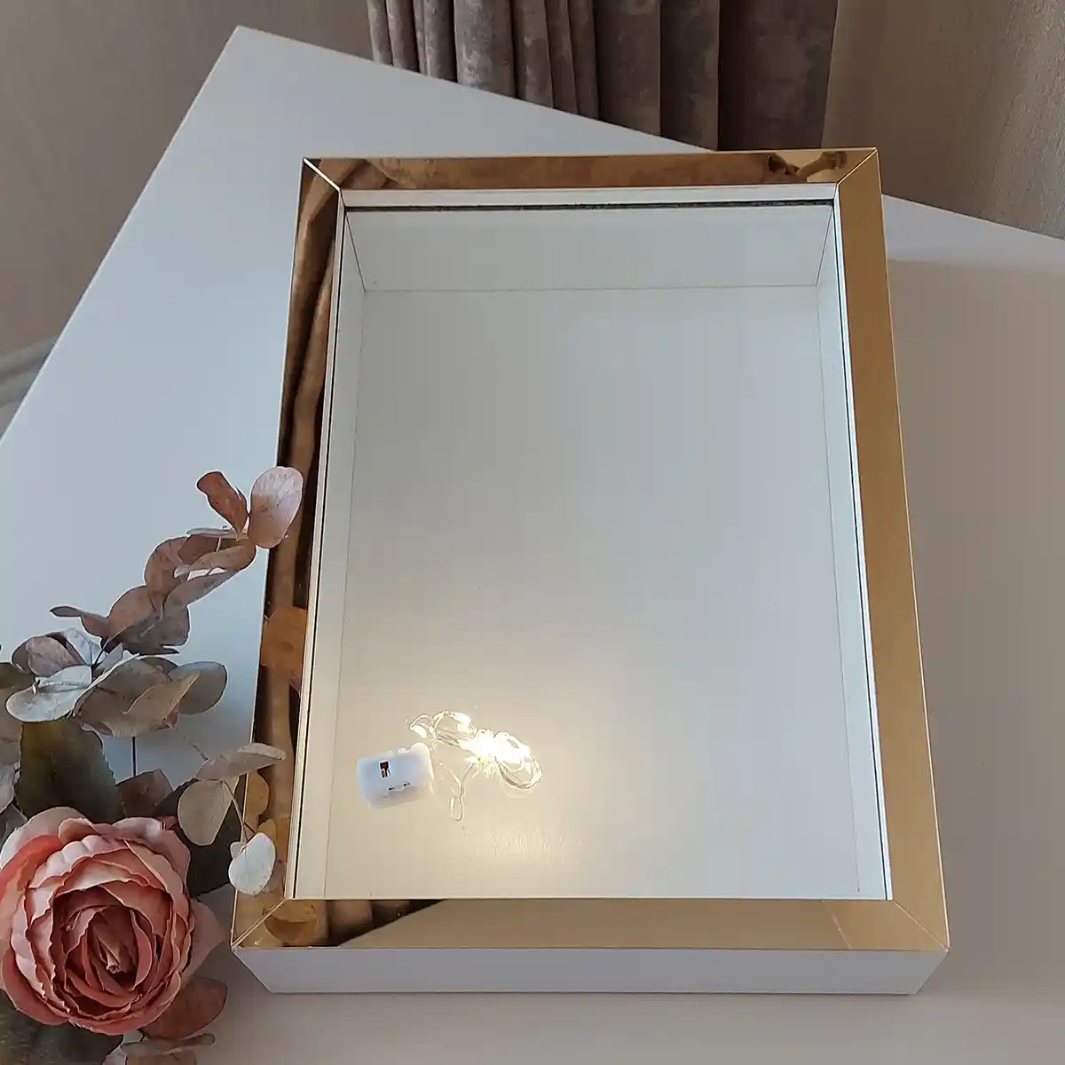 25x35 Çerçeve ile Dekorasyonun Gücü: Mekanlara Şık ve Anlamlı Dokunuşlar