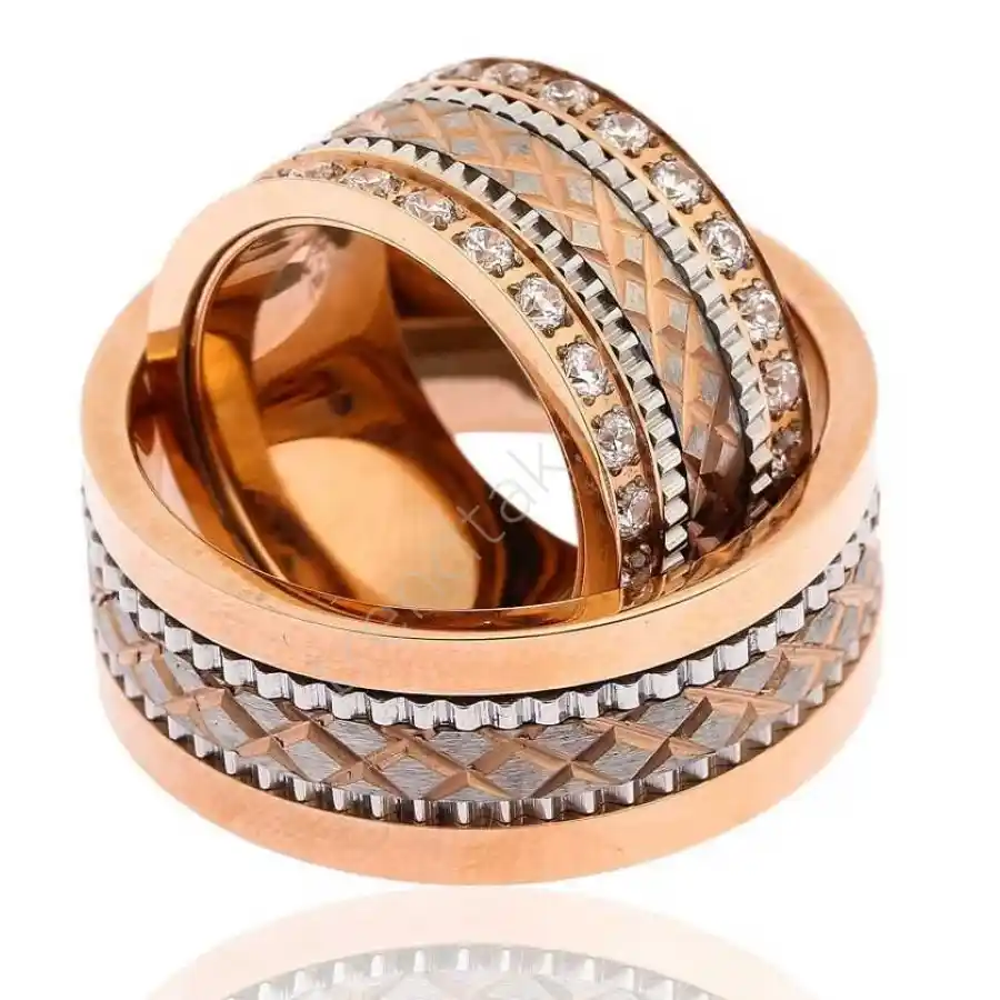 3'lü alyanslar dekorasyonda şıklık ve anlamı bir araya getiriyor