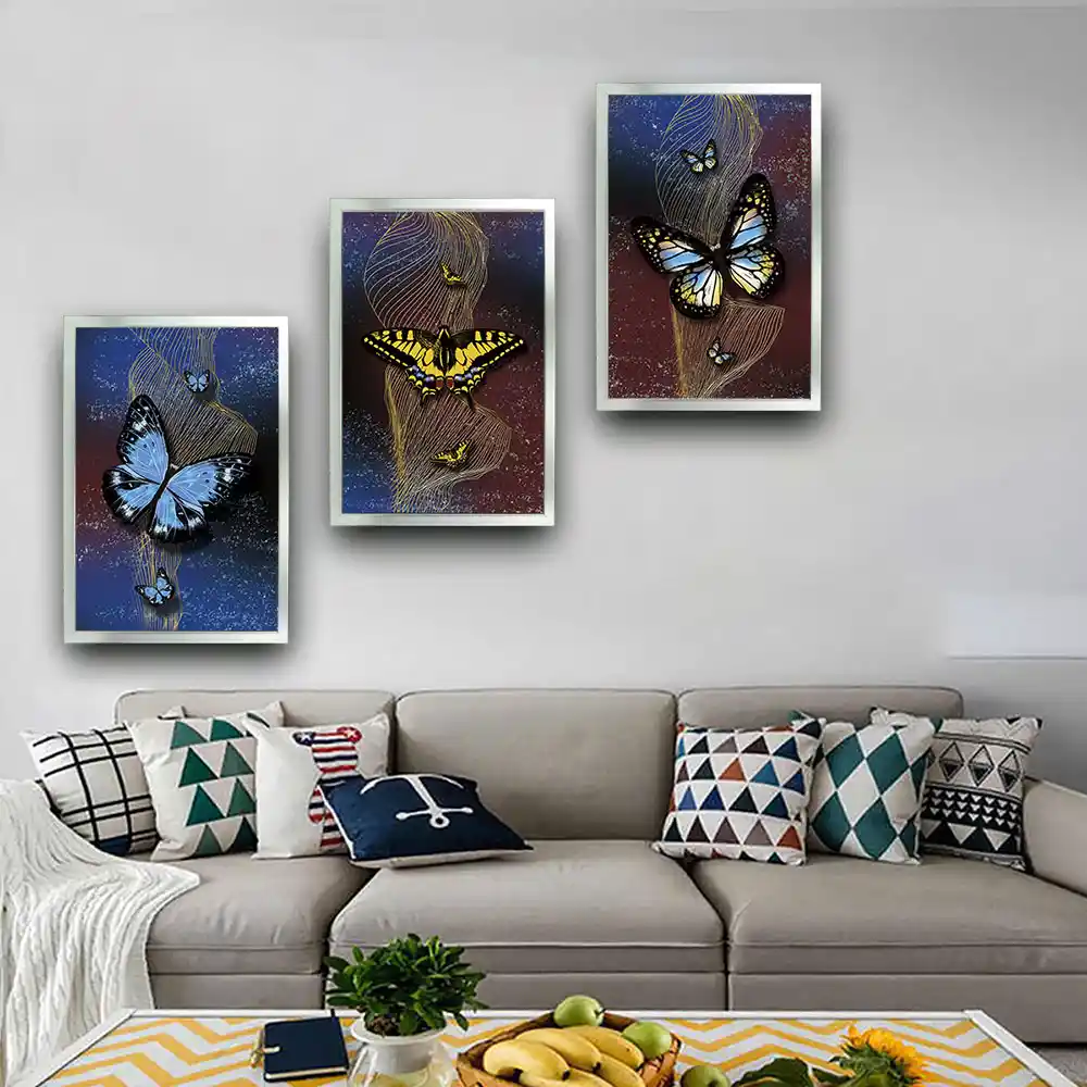 3'lü çerçeveli tablolarla duvar dekorasyonunda şıklık ve fonksiyonellik sağlama