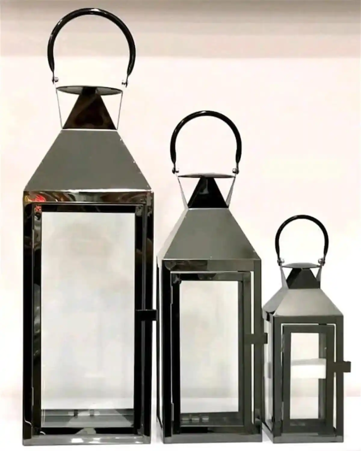 3 Lü Fenerlerle Dekorasyonda Estetik ve Anlamlı Kullanım Rehberi