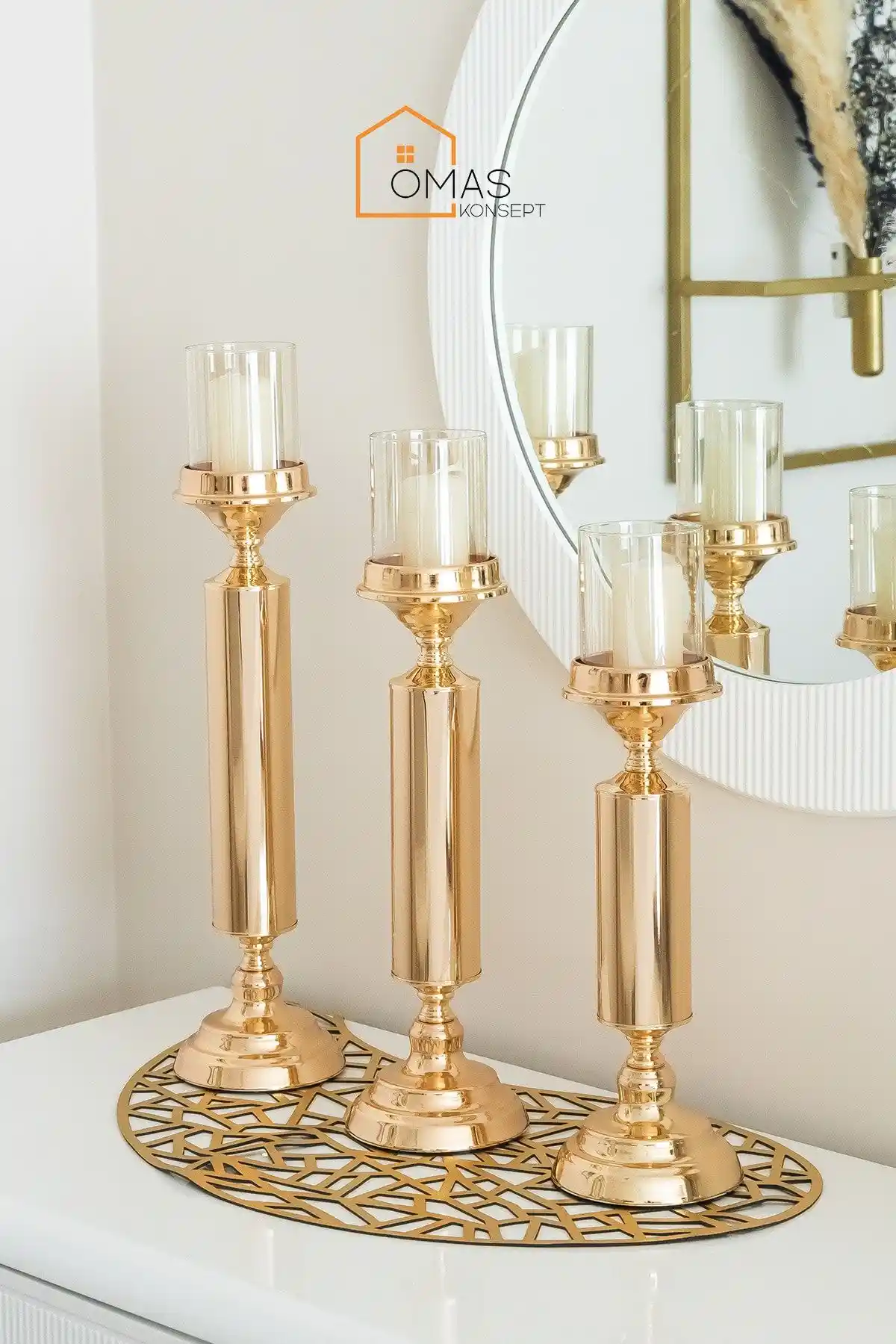 3 Lü Şamdanlar ile Ev Dekorasyonunuzu Zenginleştirin ve Şıklık Yaratın