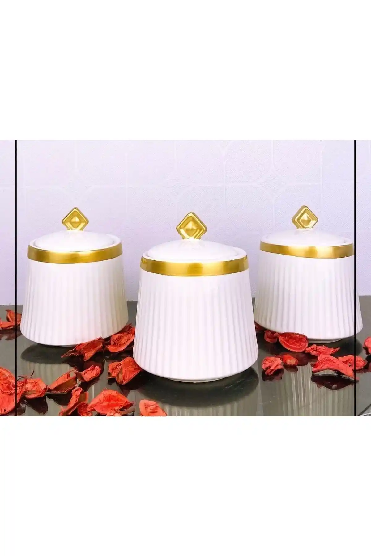 3’lü Kavanoz Setleri ile Dekorasyonunuzu Yenilemenin Pratik ve Şık Yolları