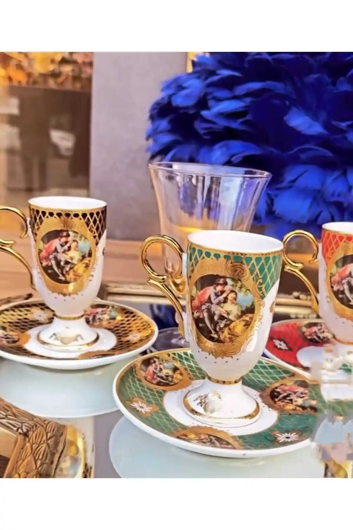 4 Ayaklı Fincan Takımıyla Şık ve Fonksiyonel Dekorasyon Önerileri