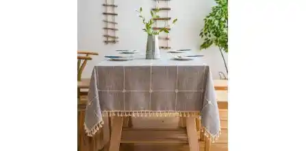 4 Kişilik Masa Örtüsü Seçimi ve Dekorasyon İpuçlarıyla Şık Sofralar