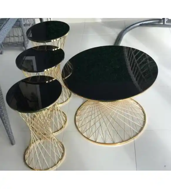 4’lü Cam Zigon Sehpa Setleri ile Modern ve İşlevsel Dekorasyon Çözümleri