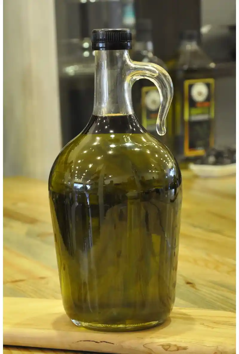 5 Litre Cam Şişe Dekorasyon Fırsatları ve Yaratıcı Kullanım Alanları