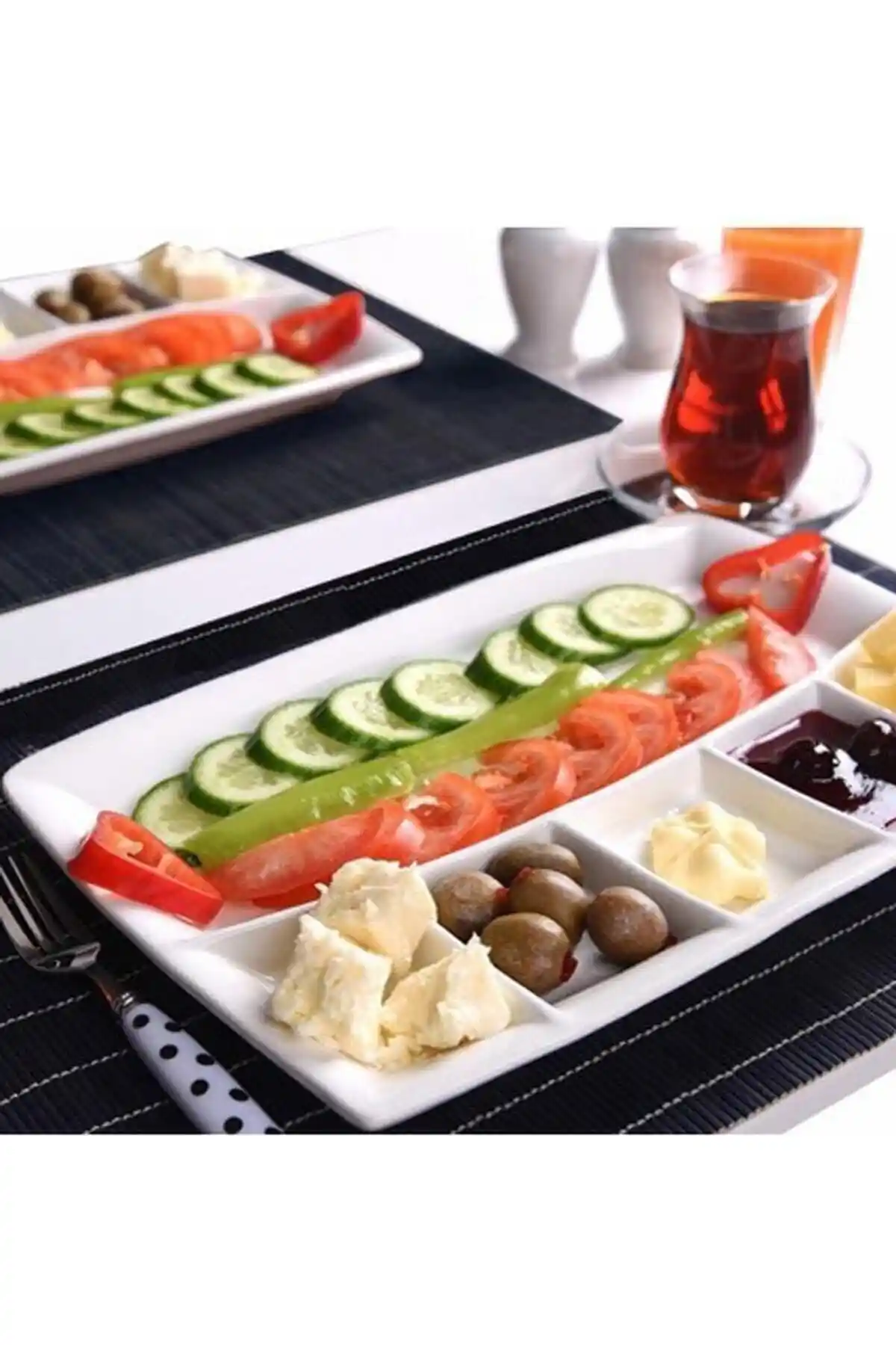 6 Bölmeli Kahvaltı Tabağı ile Estetik ve Fonksiyonelliği Bir Arada Sunun