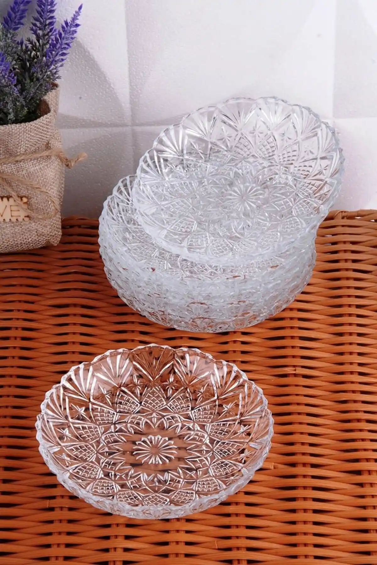 6'lı çerez tabağı setleri ile sofralarınızı şık ve fonksiyonel hale getirin