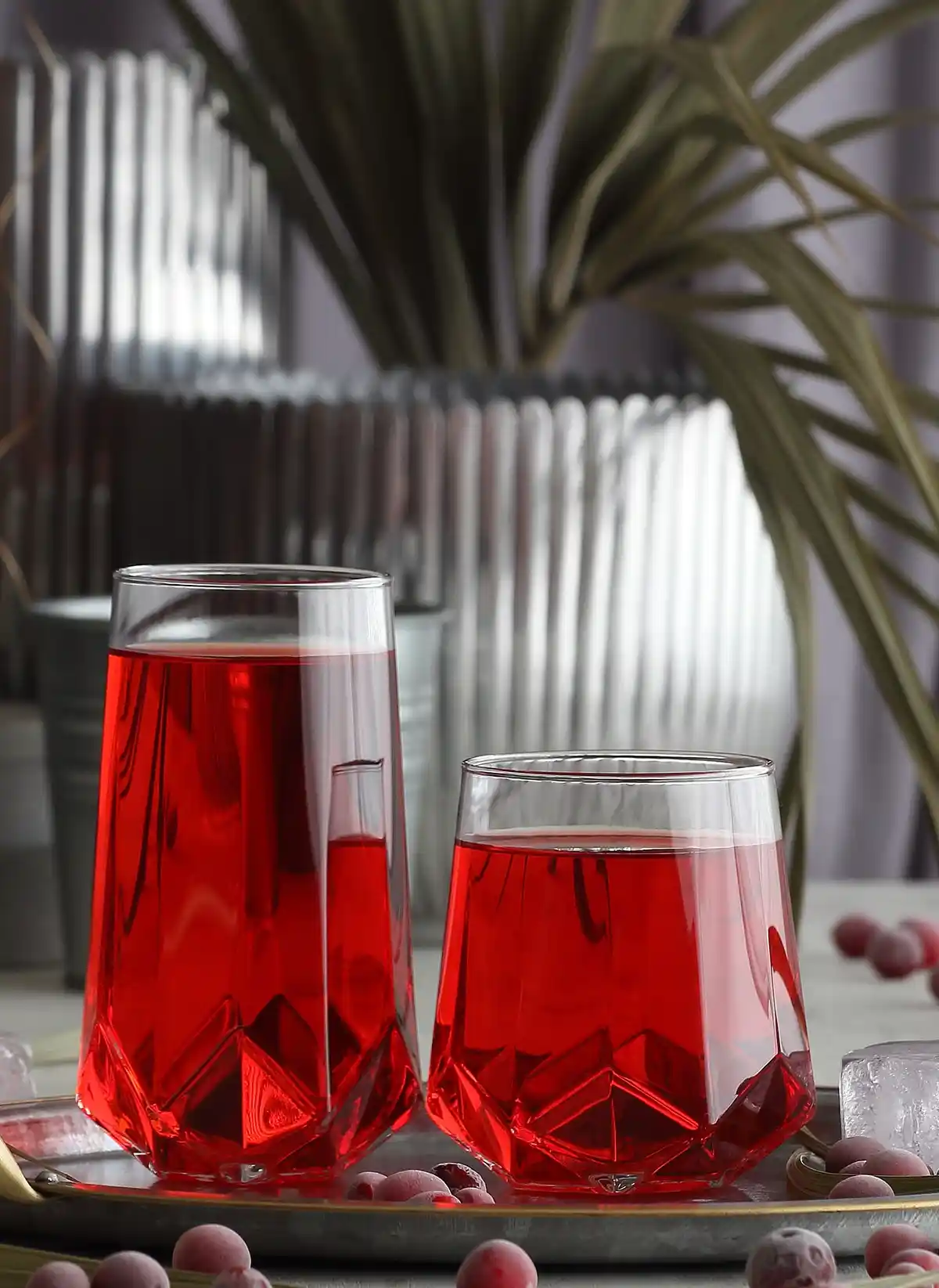 6'lı Viski Bardağı ile Dekorasyonunuza Şıklık Katın ve Atmosferinizi Yükseltin