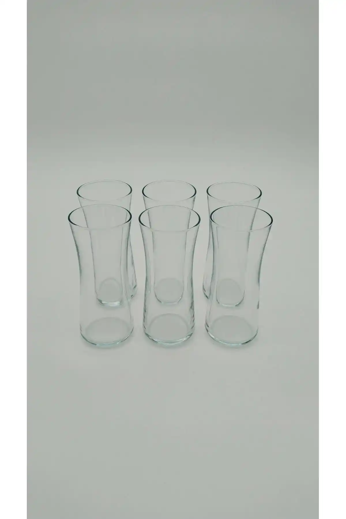 6’lı Rakı Bardağı ile Dekorasyonunuzu Şekillendirin Estetik ve İşlevselliğin Buluşması