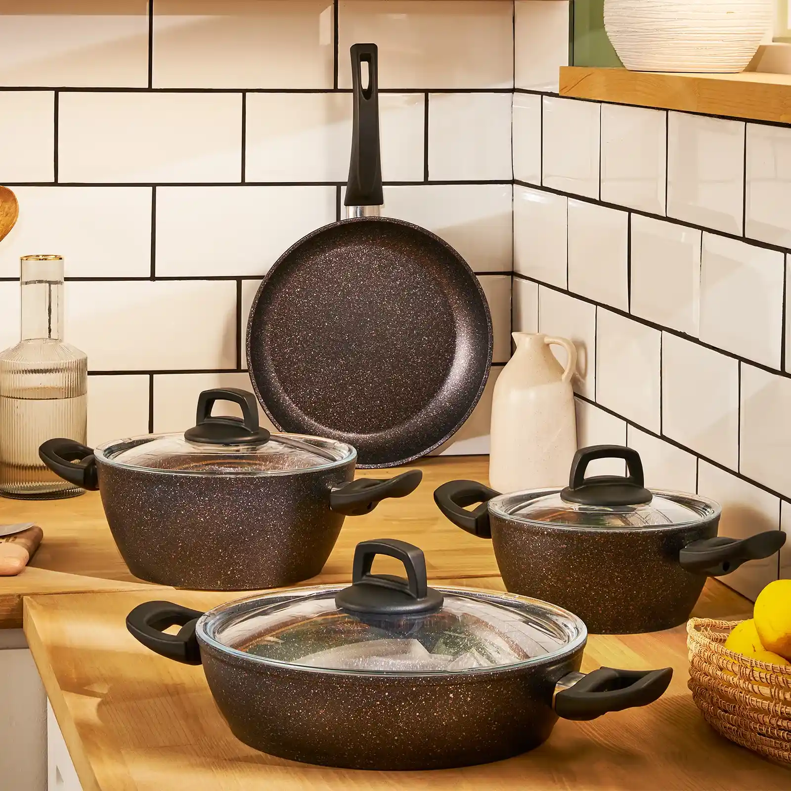 7 Parça Tencere Setleri ile Mutfakta Hem Fonksiyon Hem Dekorasyon Uyumunu Yakalayın