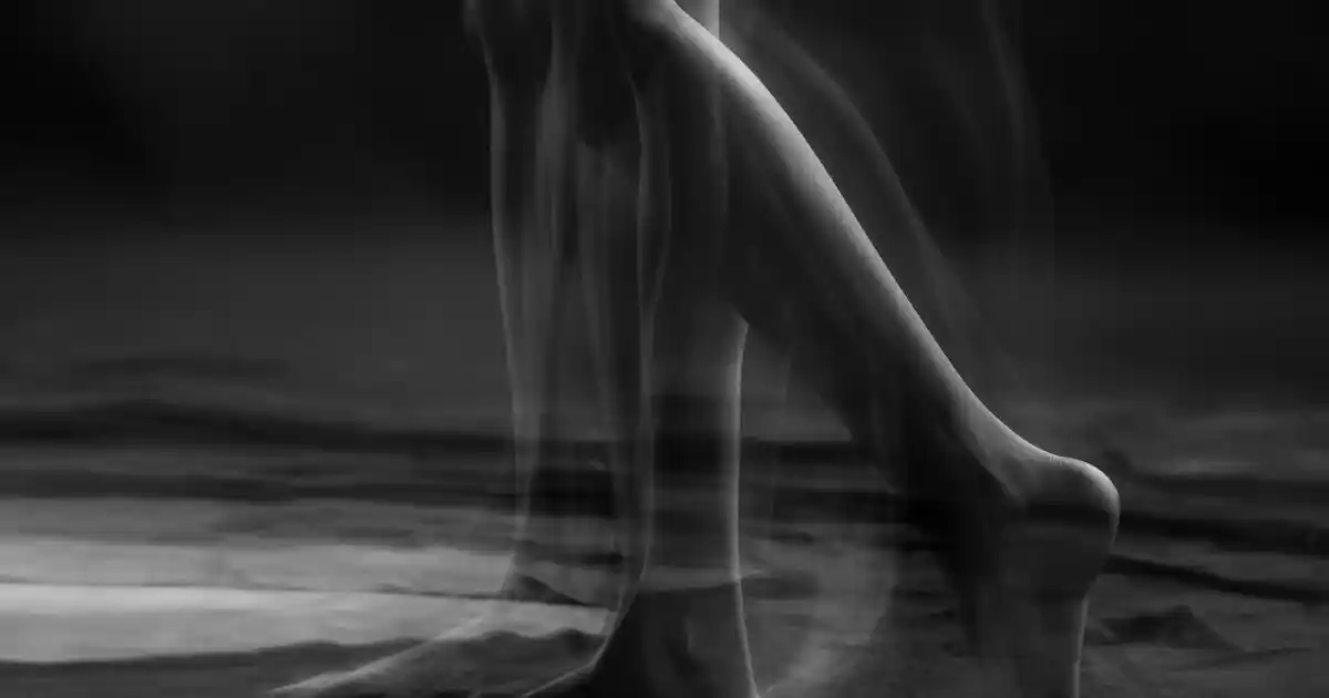 80 cm Büyük Duvar Saatleri ile Dekorasyonunuzu Modern ve Şık Hale Getirin