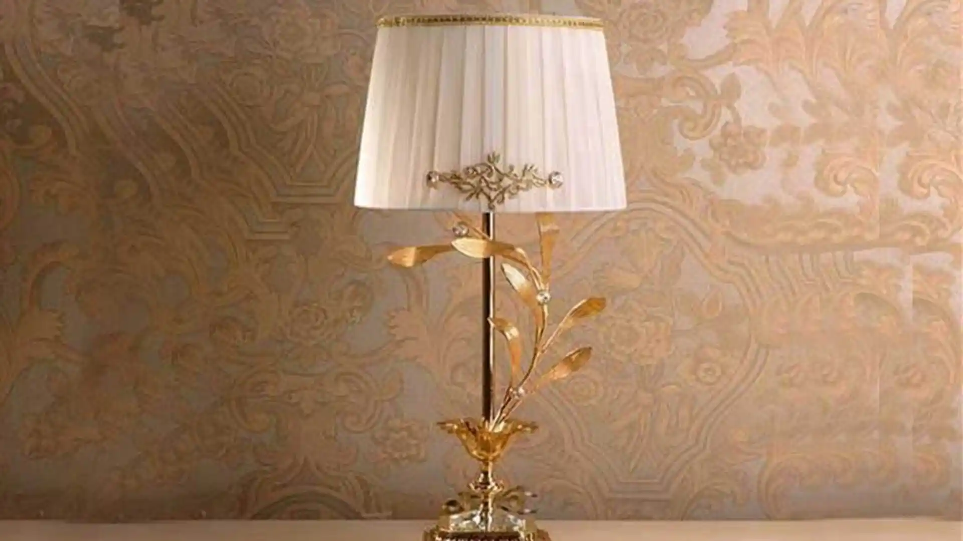 Abajur Çeşitleri ve Seçim Rehberi: Dekorasyonda Şıklık ve İşlevsellik