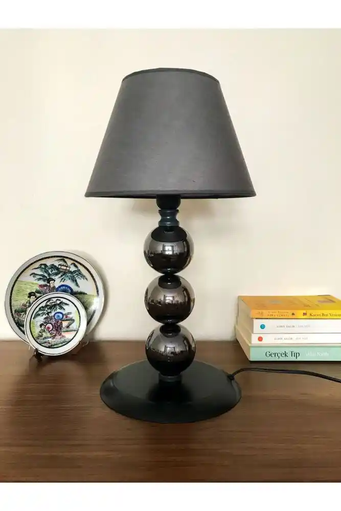 Abajur Kaplama Seçenekleri ve Dekorasyonda Kullanım İpuçları