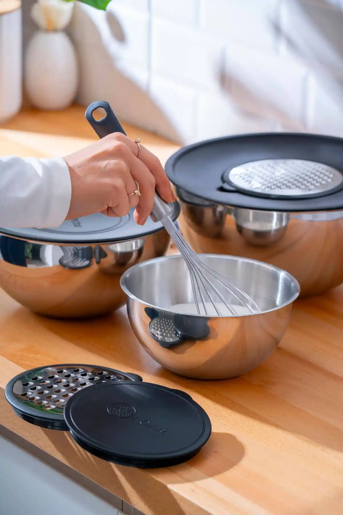 Acar 9 Parça Karıştırma Kabı Seti: Modern Dekorasyon ve Fonksiyonellik Bir Arada