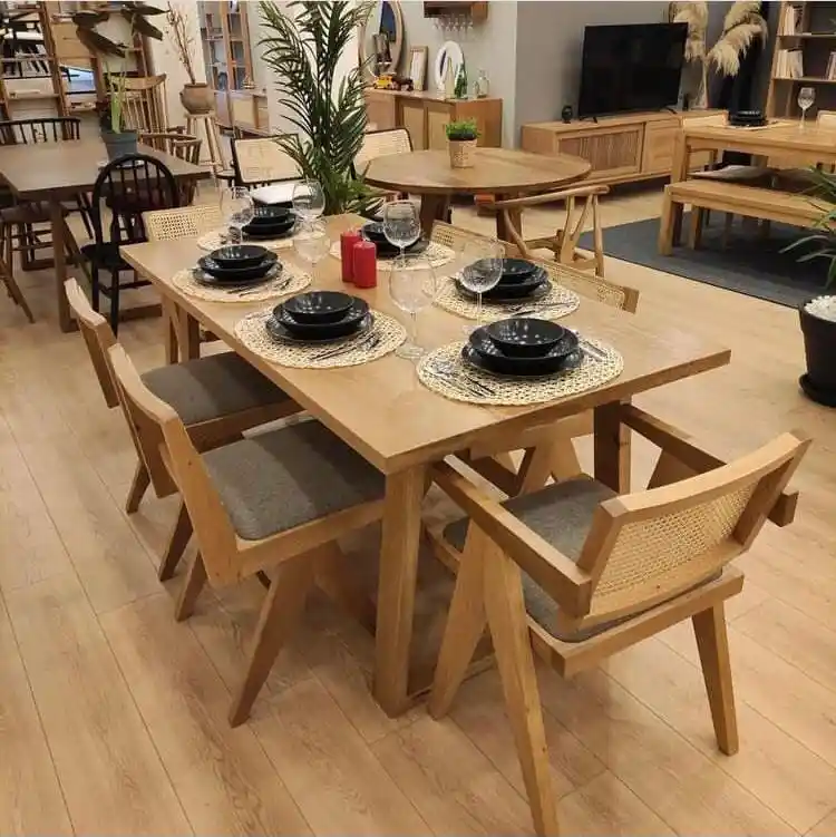 Ahşap 6 Kişilik Yemek Masası Seçenekleri ve Dekorasyon İpuçları