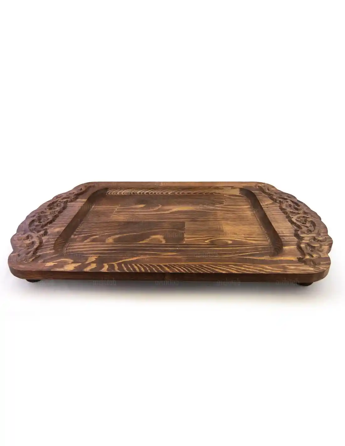 Ahşap Ayaklı Tepsi Dekorasyonda Estetik ve Fonksiyonelliğin Buluşması