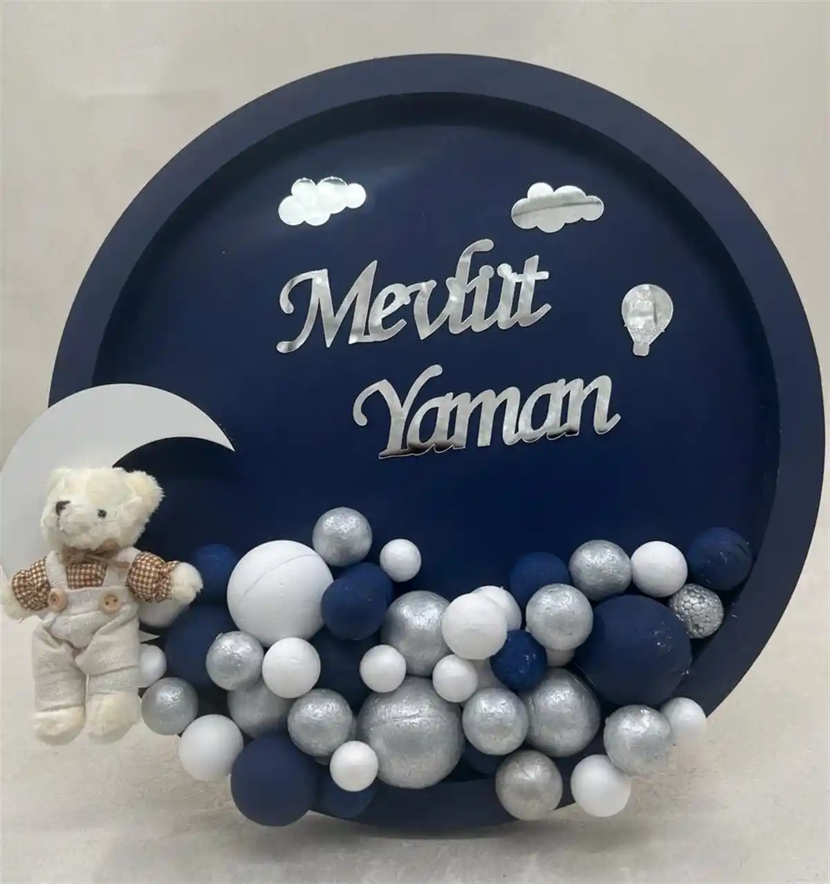 Ahşap Bebek Kapı Süsleri ile Sıcak ve Sevimli Bebek Odası Dekorasyonu