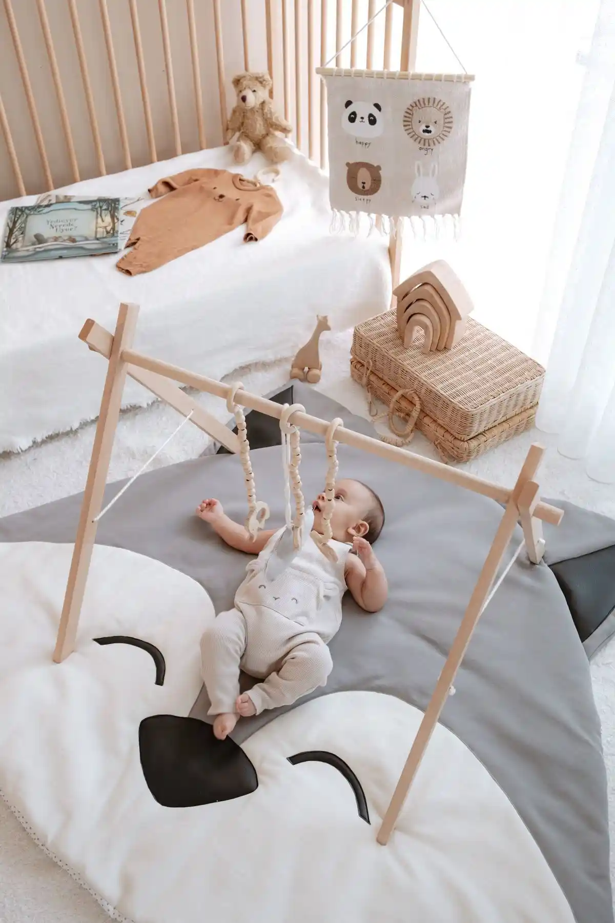 Ahşap Bebek Oyuncaklarıyla Dekorasyonda Doğal ve Sıcak Atmosfer Yaratma Rehberi