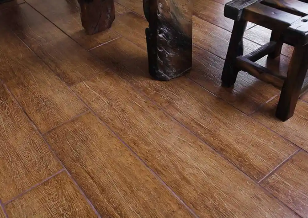 Ahşap Desenli Seramikler ile Modern ve Dayanıklı Mekanlar Yaratmanın Yolları