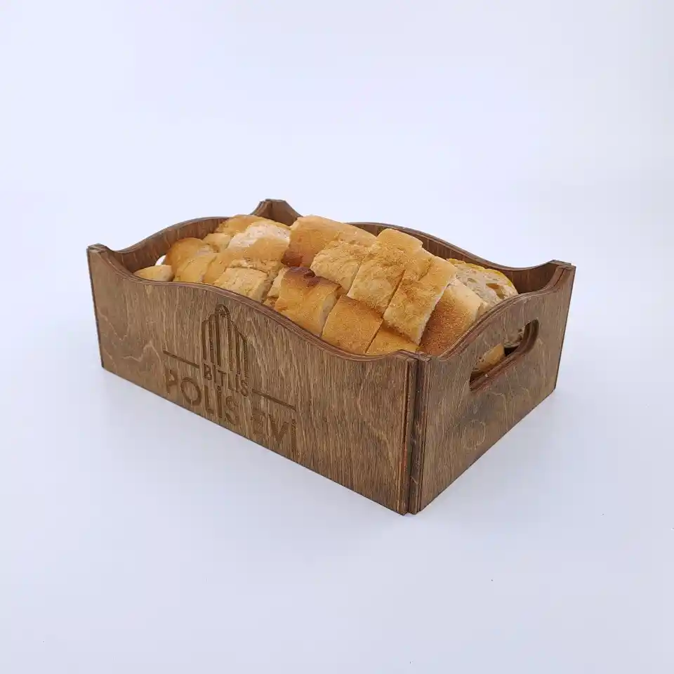 Ahşap Ekmek Sepetleri: Dekorasyonda Şıklık ve İşlevselliğin Birleşimi