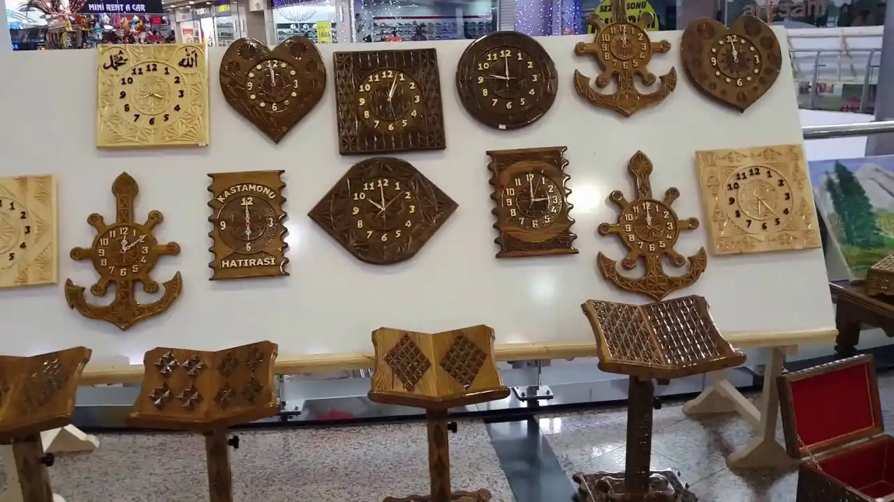 Ahşap Eşyalarla Doğal ve Sıcak Dekorasyon Trendleri ve Kullanım İpuçları