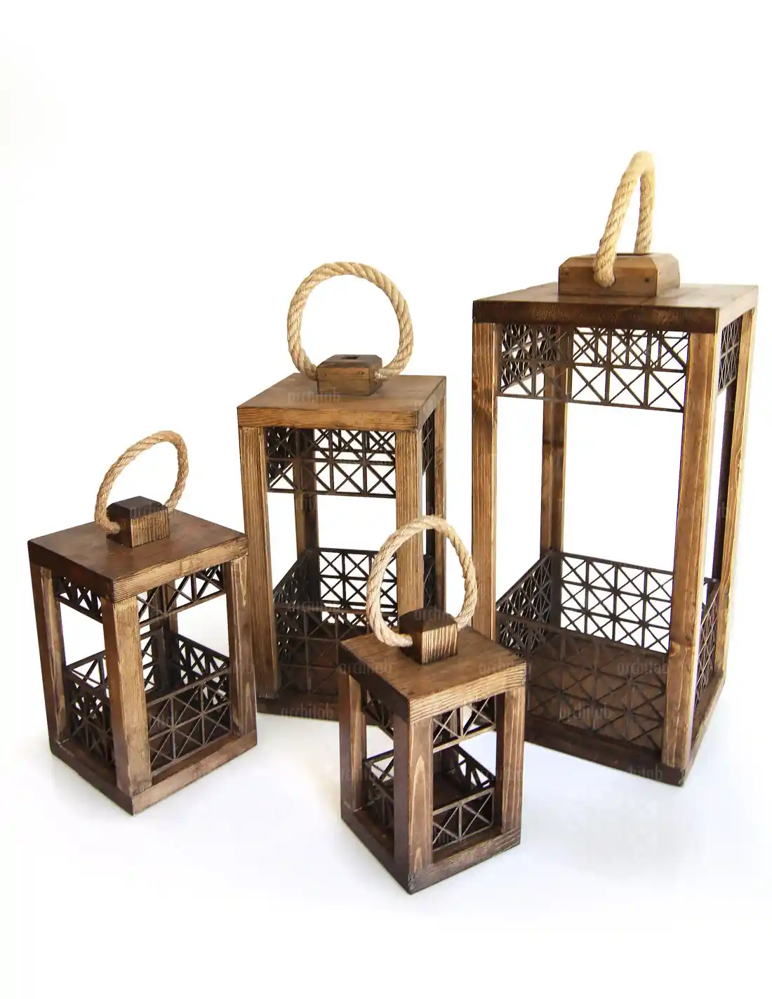 Ahşap Fenerlerle Dekorasyonda Sıcak ve Nostaljik Atmoslar Yaratma Rehberi